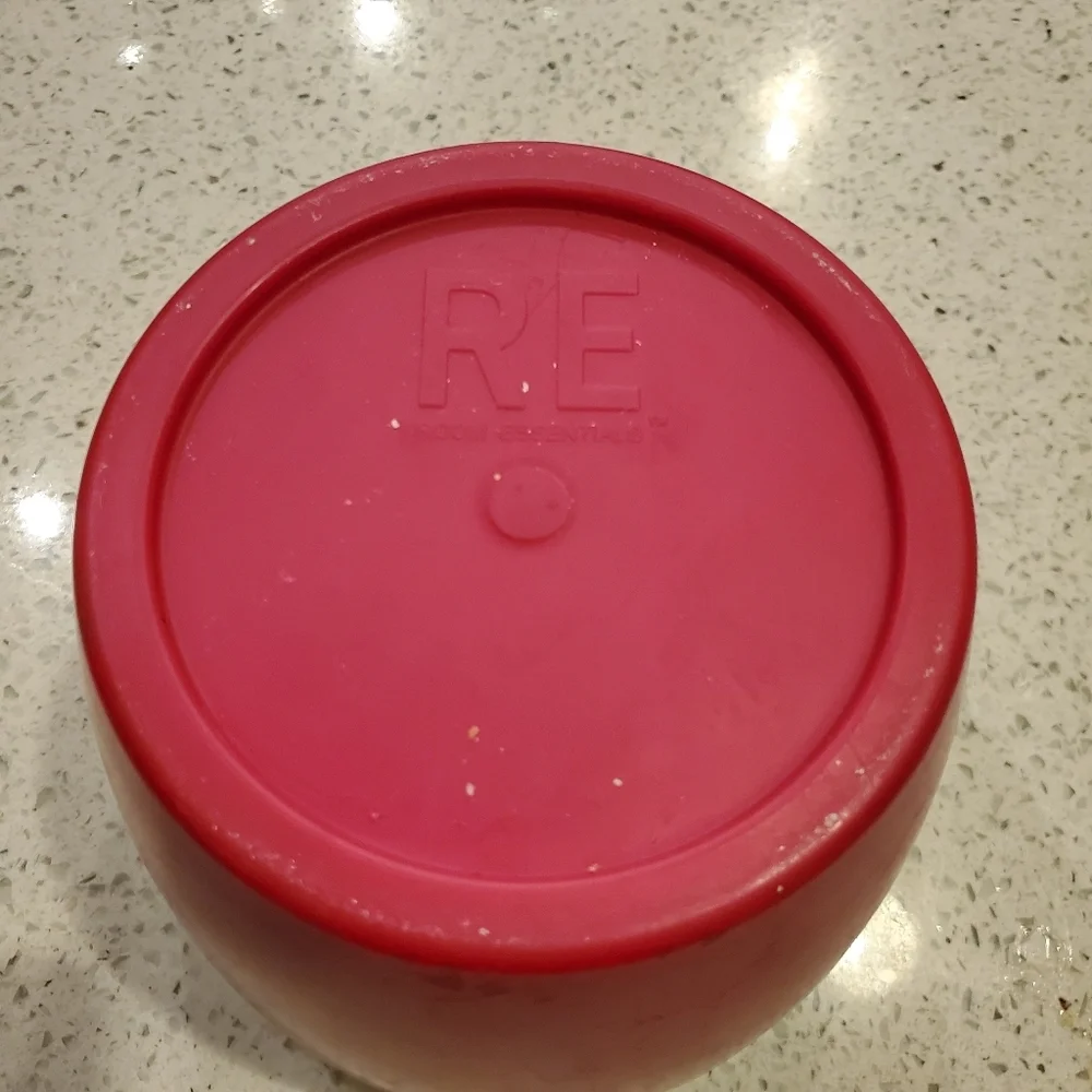 Target Room Essential Pink Toothbrush Bathroom Bath Storage Container Organizer